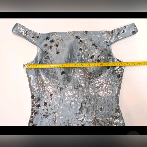 Sparkling off-the-shoulder seamed mermaid gown designed by Mac Duggal - Picture 10 of 14